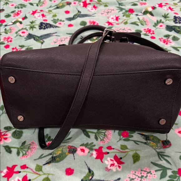 Black Structured Handbag - Picture 3 of 5